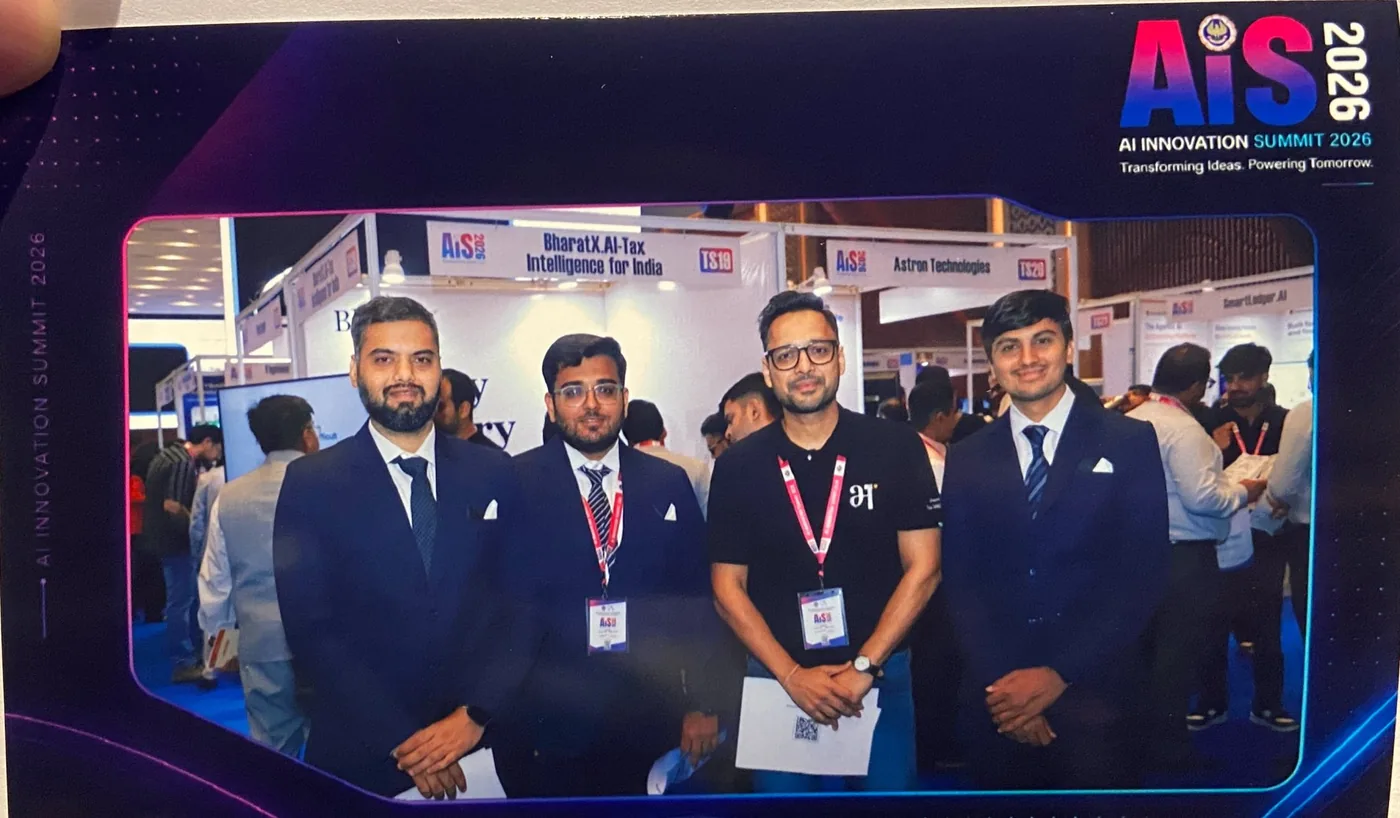 Attendees at the AI Innovation Summit 2026 exhibition hall
